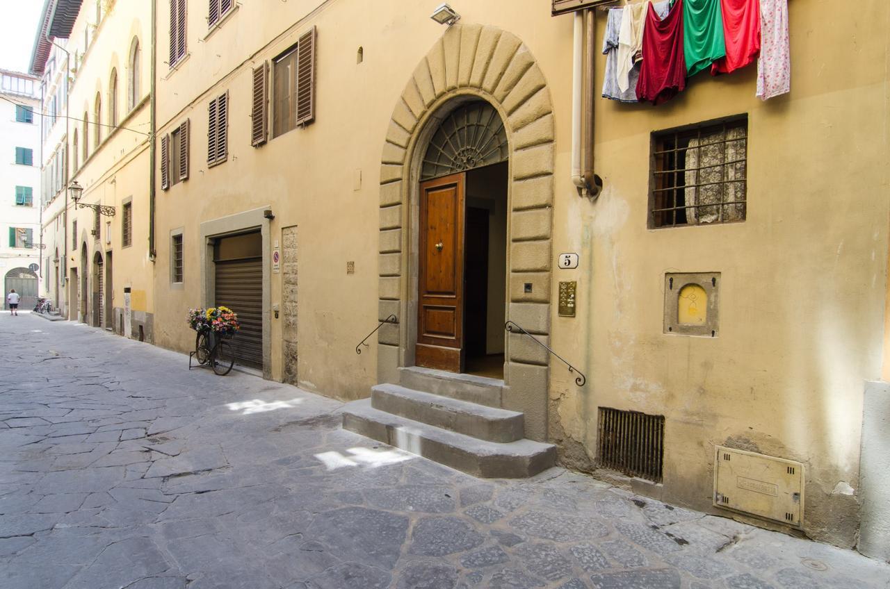 Authentic Flat In The City Center Firenze Bagian luar foto
